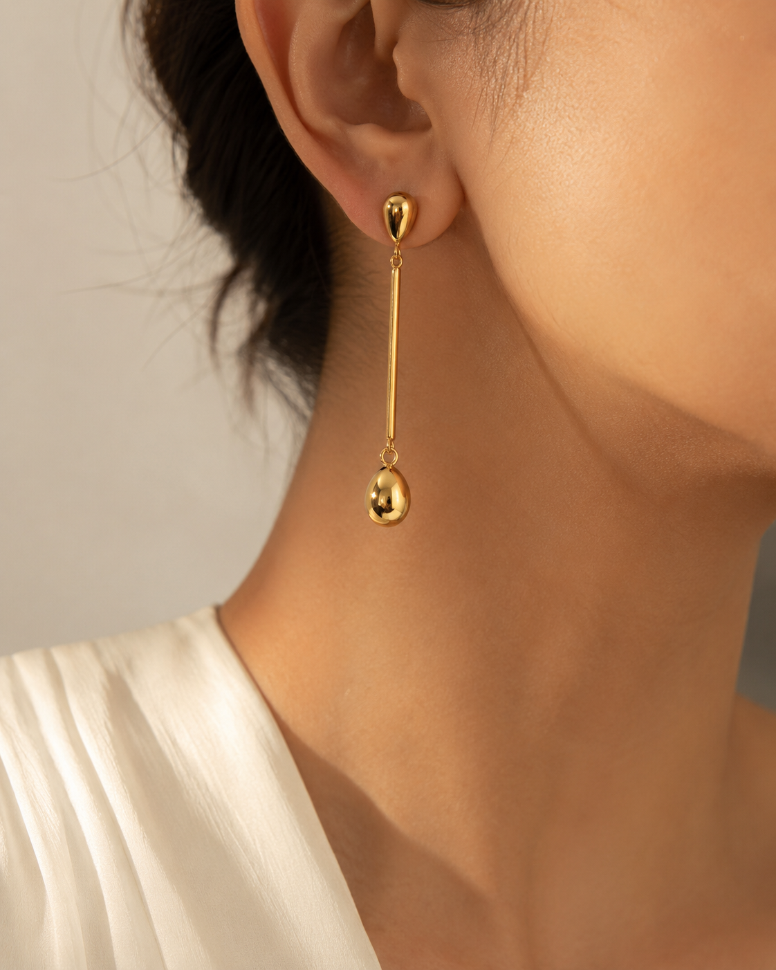 Linear Teardrop Drop Earrings