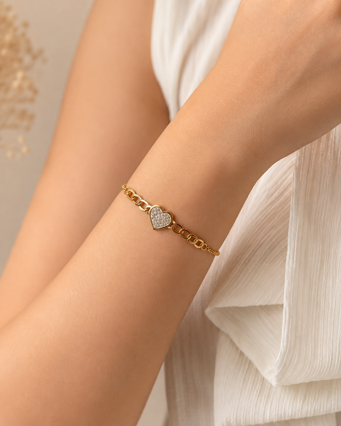 Sparkling Heart Link Chain Bracelet – Gold Finish